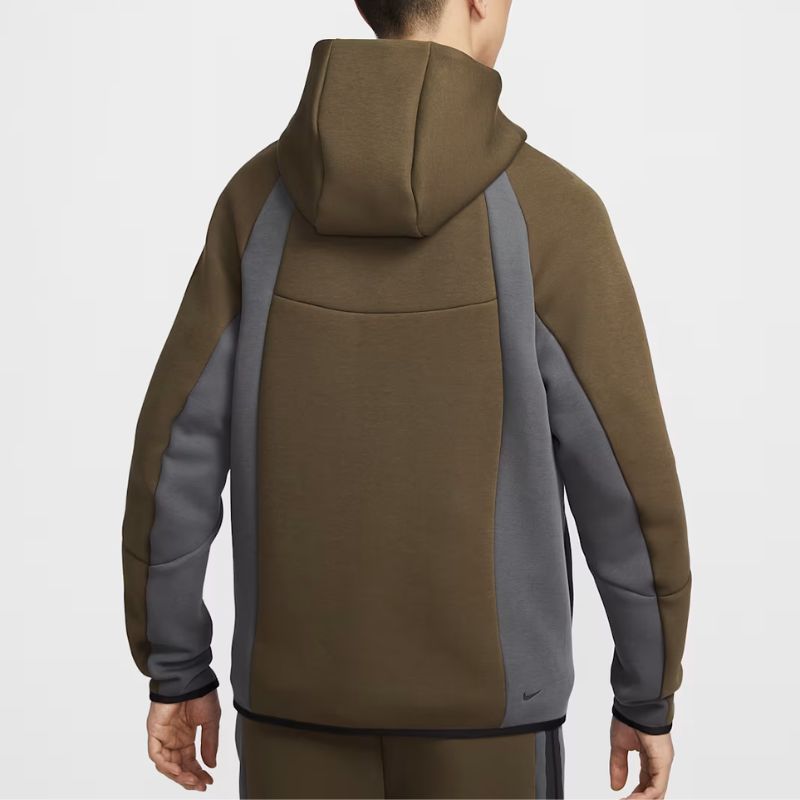 Jaqueta Nike Tech Fleece Pro Wear Marrom