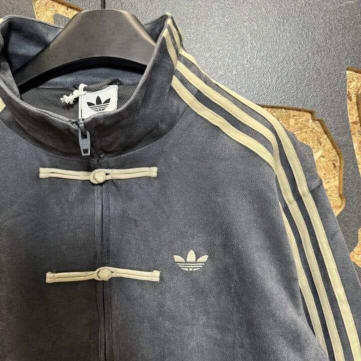 Jaqueta Adidas Chinese New Year Blue