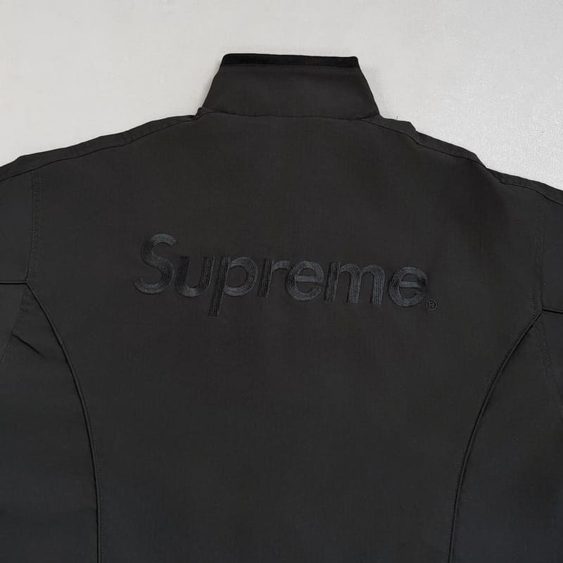 Conjunto Supreme x Umbro Cotton Ripstop Track Black