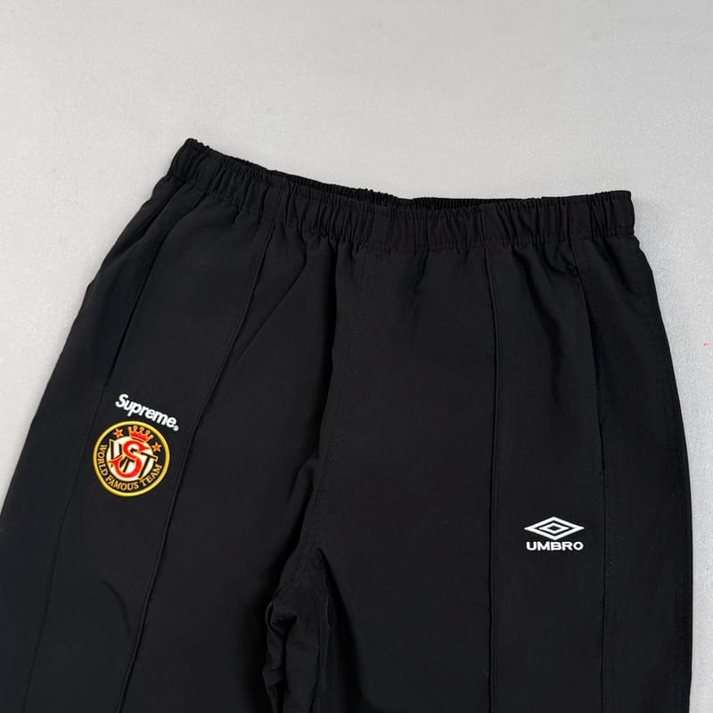 Conjunto Supreme x Umbro Cotton Ripstop Track Black