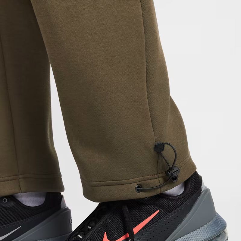 Conjunto Nike Tech Fleece Pro Wear Marrom