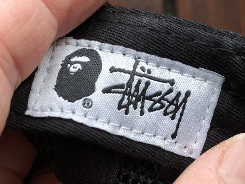 Boné BAPE x Stussy Trucker Black