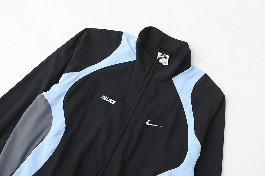 Jaqueta Palace x Nike Track Black