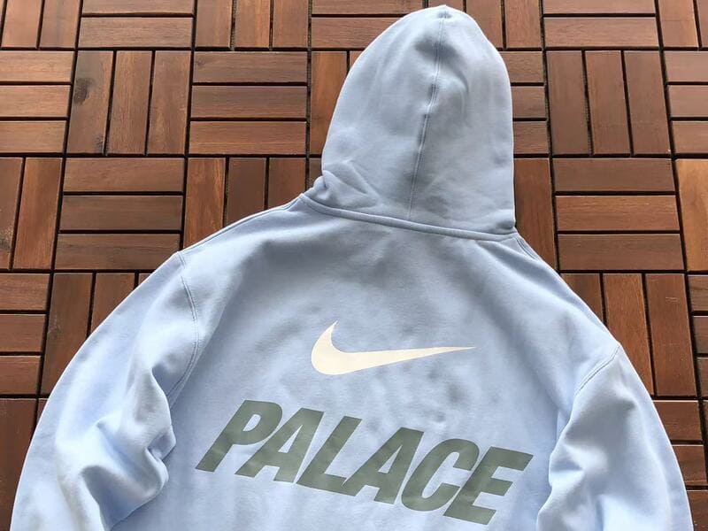 Moletom Palace x Nike Font Swoosh Sky Blue