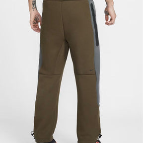Conjunto Nike Tech Fleece Pro Wear Marrom
