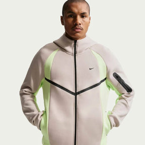 Conjunto Nike Tech Fleece Pro Wear Cinza/Verde