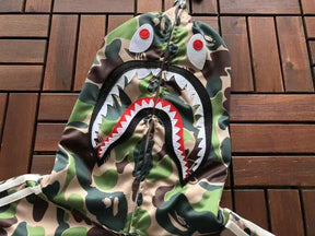 Jaqueta BAPE x Adidas Shark Track Hoodie Crew Green