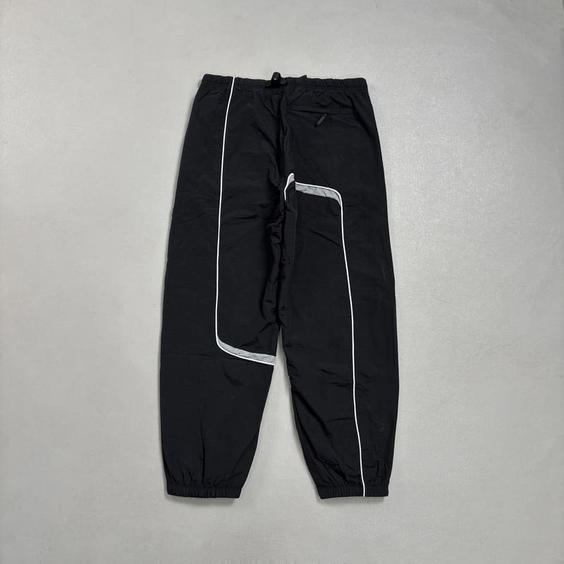 Calça Supreme S Paneled Track Preto