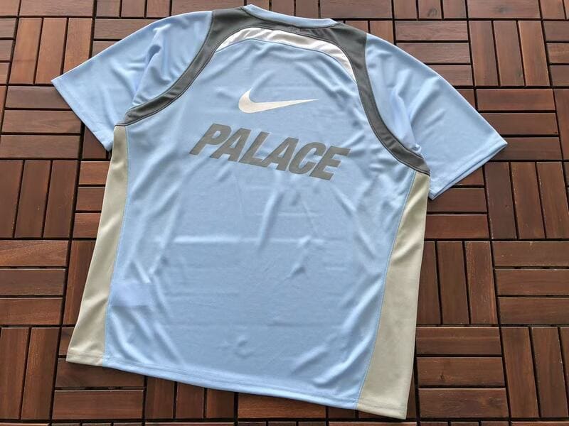 Camiseta Palace x Nike Jersey Sky Blue